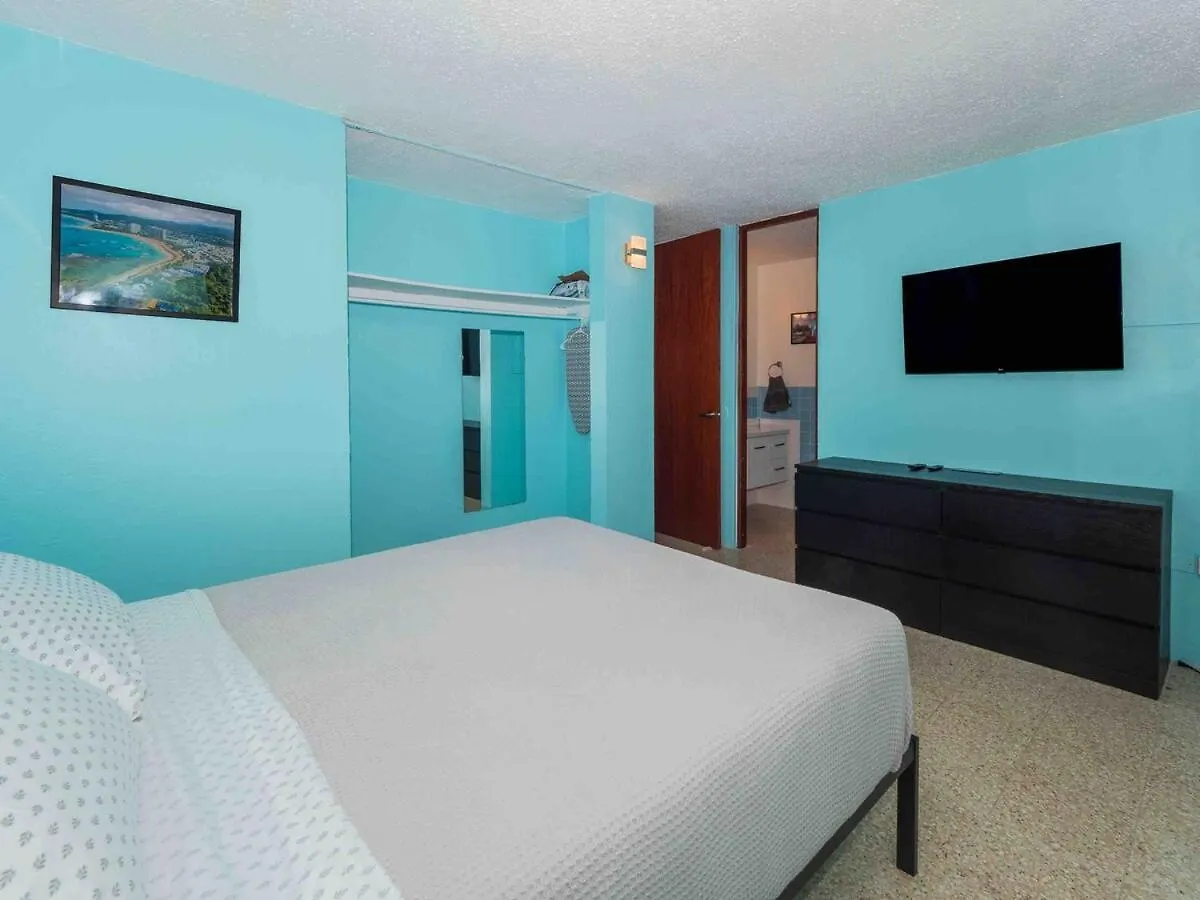 3 Bedroom In Quiet Neighborhood 5 Minutes To Beach Luquillo 0*,  Portoriko