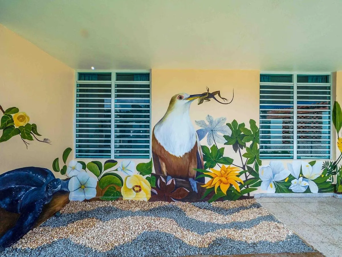 3 Bedroom In Quiet Neighborhood 5 Minutes To Beach Luquillo 0*,